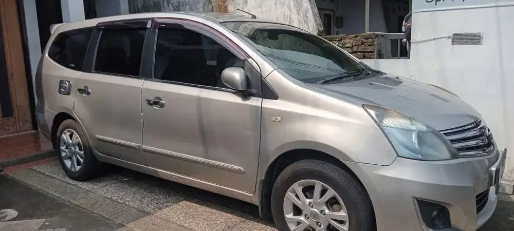 Grand livina tahun 2012 Manual