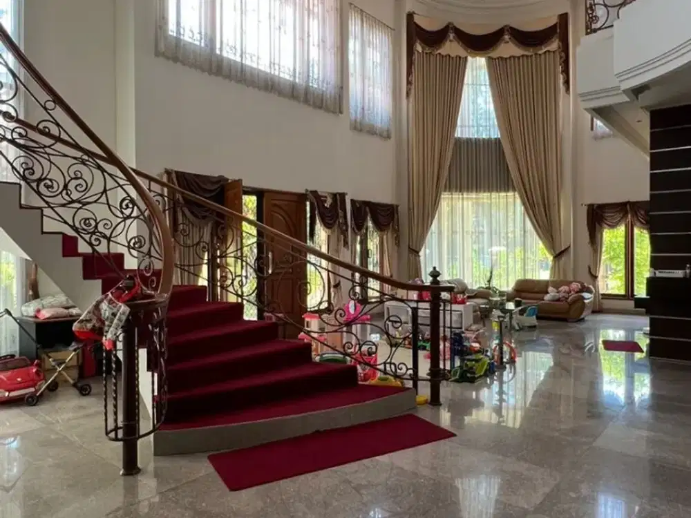 FOR SALE RUMAH CANTIK DI GALAXY BUMI PERMAI SURABAYA SAFE 176