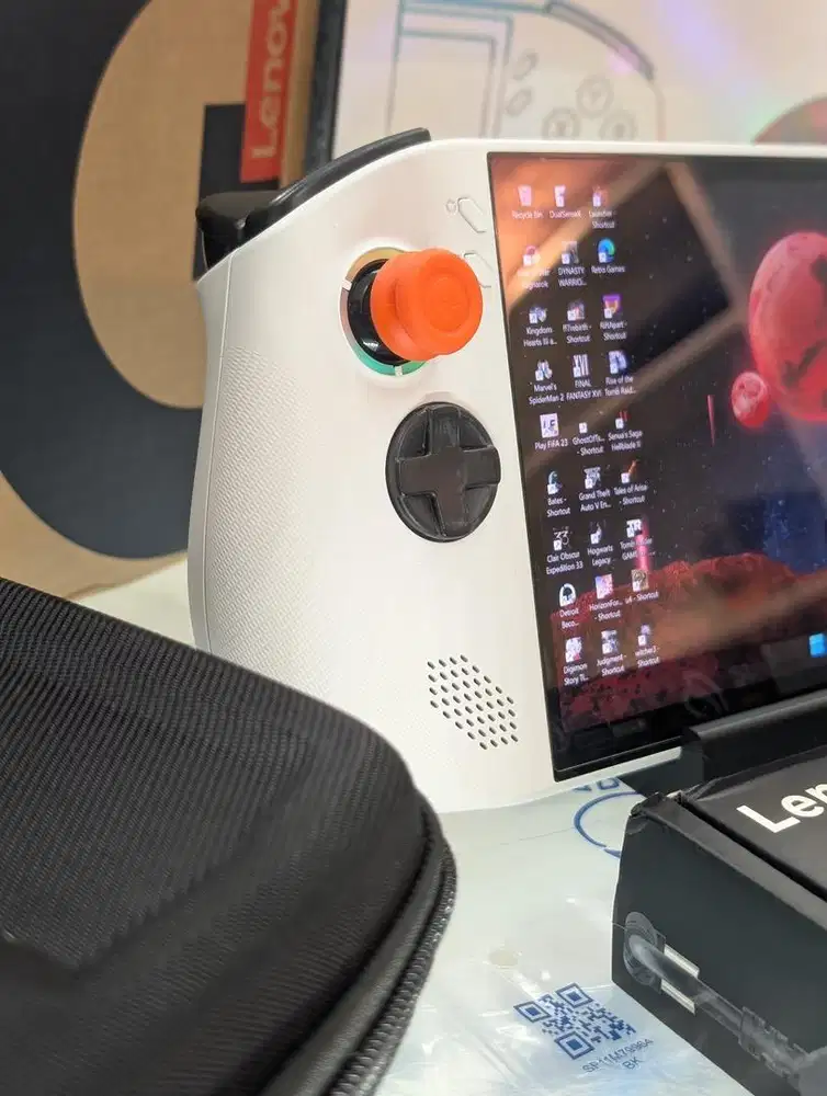 Lenovo Legion Go S Z1 EXTREME 1TB