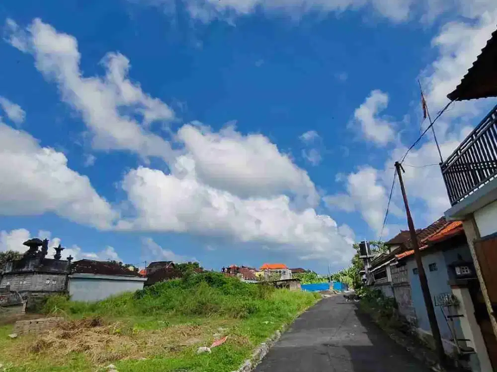 TANAH KUASAN KECIL DEKAT SEMINYAK,KEROBOKAN KELOD