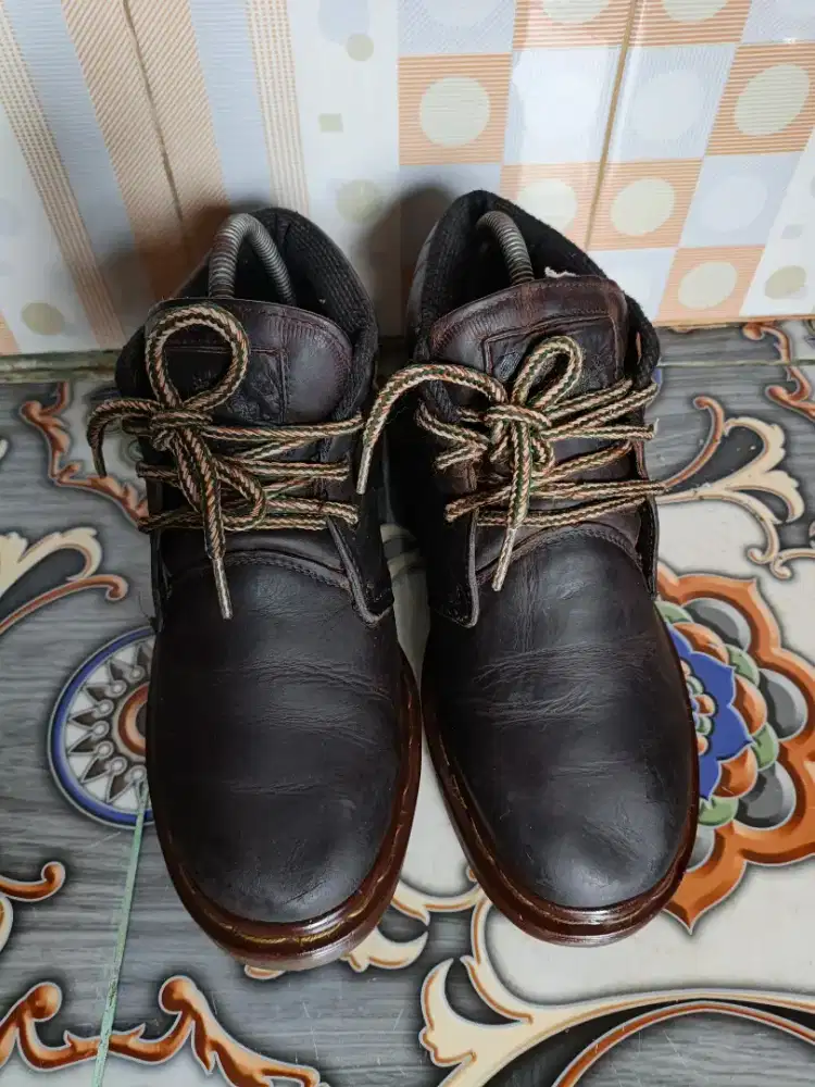 Dr. Martens boot 8057 Chukka.