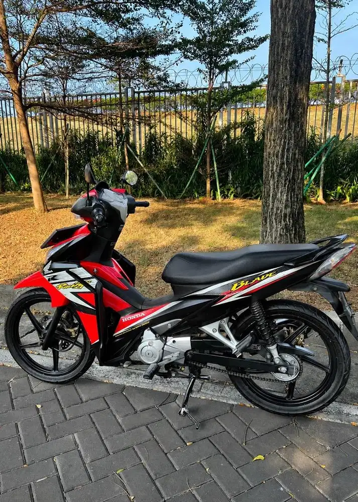 Honda Blade 110 Karburator Tahun 2013 Body Full Original