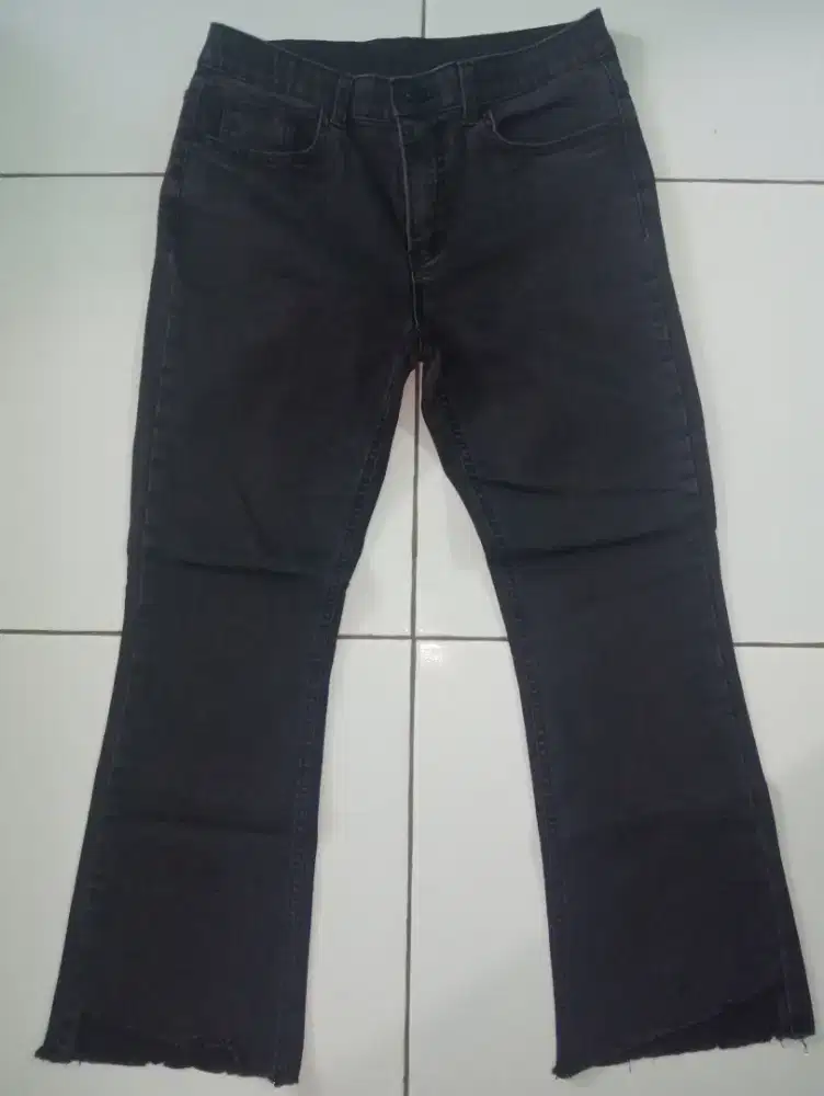 Jeans cutbray wanita
