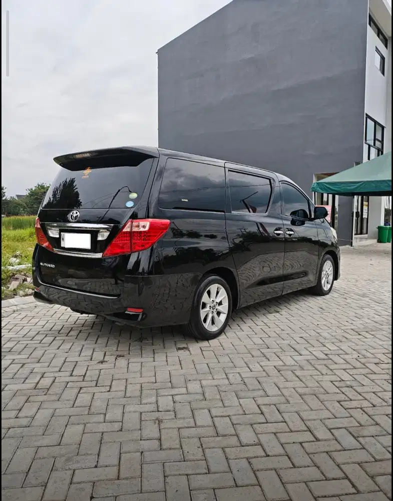 Toyota Alphard 2009 Bensin