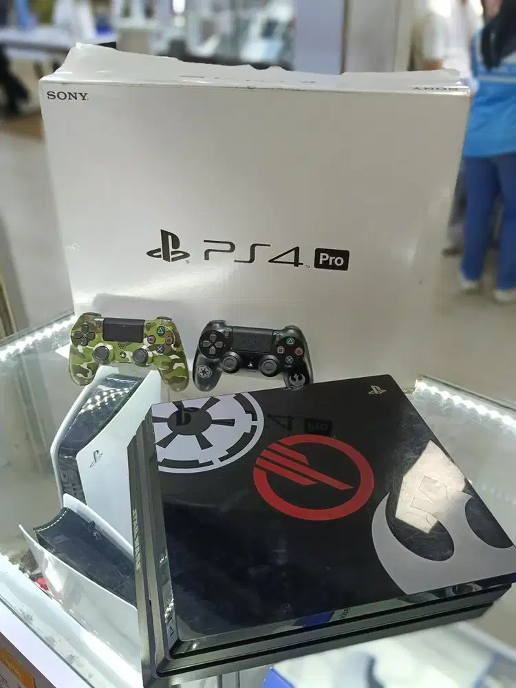 PS4 PRO ORI 1TB STAR WARS EDITION