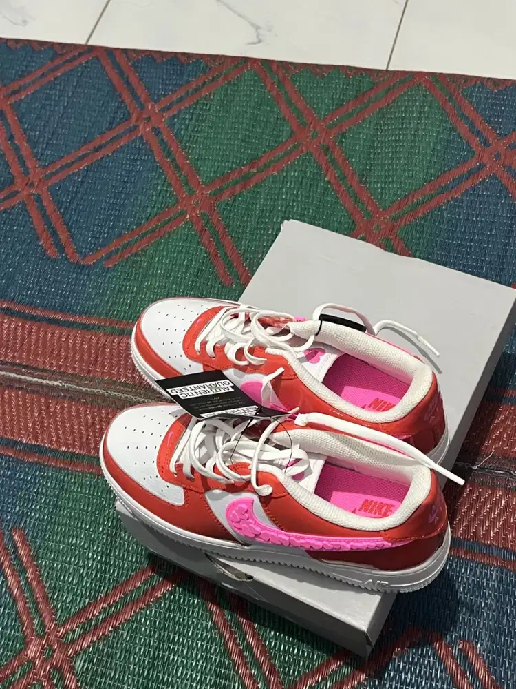 PRELOVED NIKE AIR FORCE 1 VALENTINE’S DAY