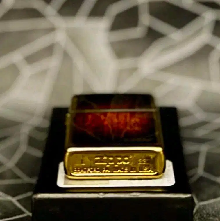 Zippo Original Brass Wood Inlay 2006