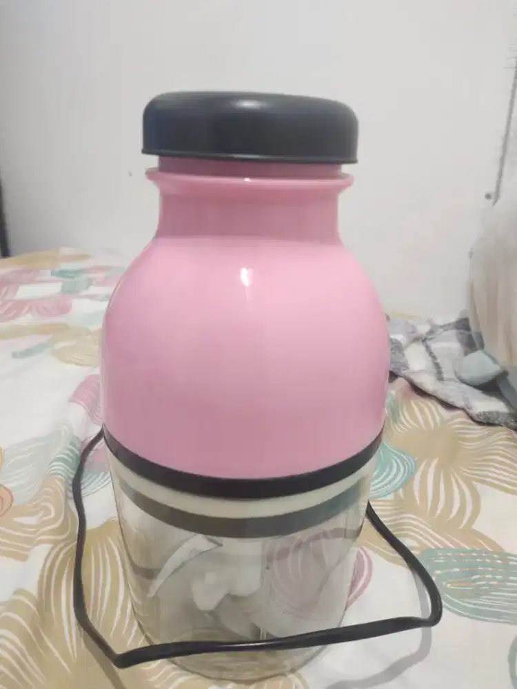 Portable Capsule Blender / Food Chopper Multifungsi 700ml