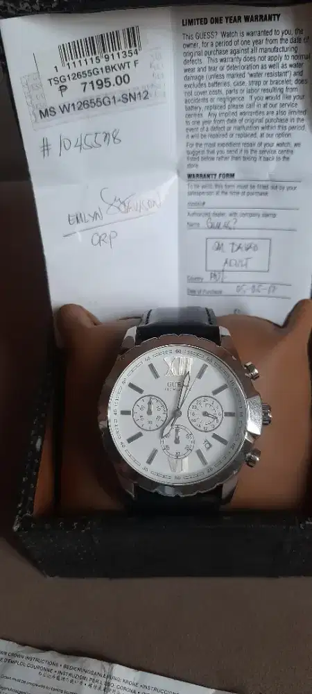 Jam tangan Guess W12655G1 DIJUAL CEPAT