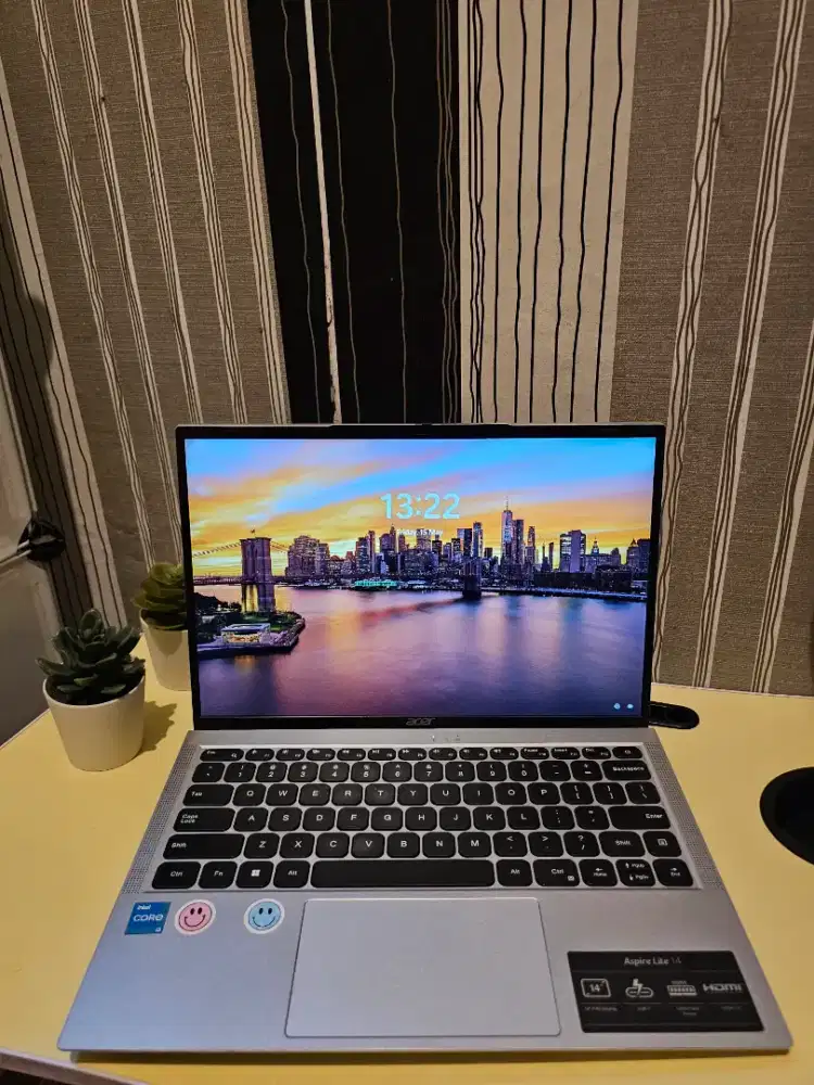 LAPTOP ACER ASPIRE LITE 14 (AL14 51M)