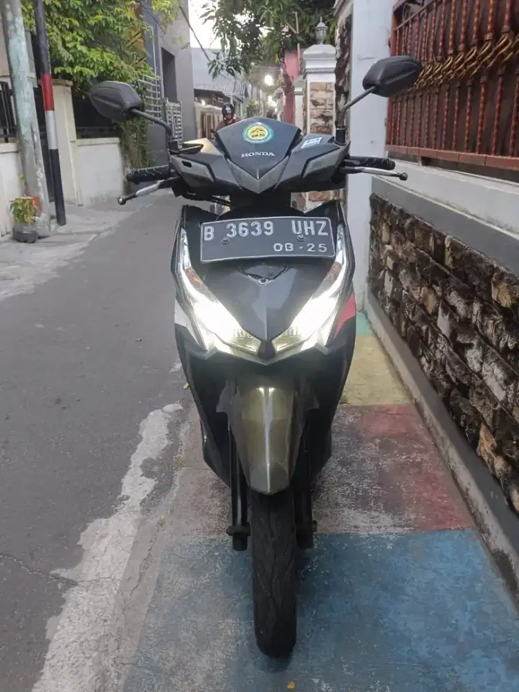 vario 125 led 2015 mesin bagus body mulus