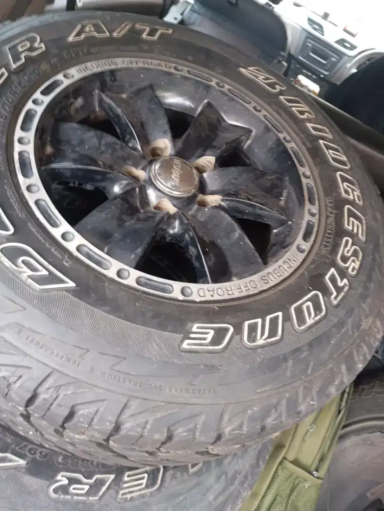 BAN + VELG RING 15 MURAH 1,5/BUAH