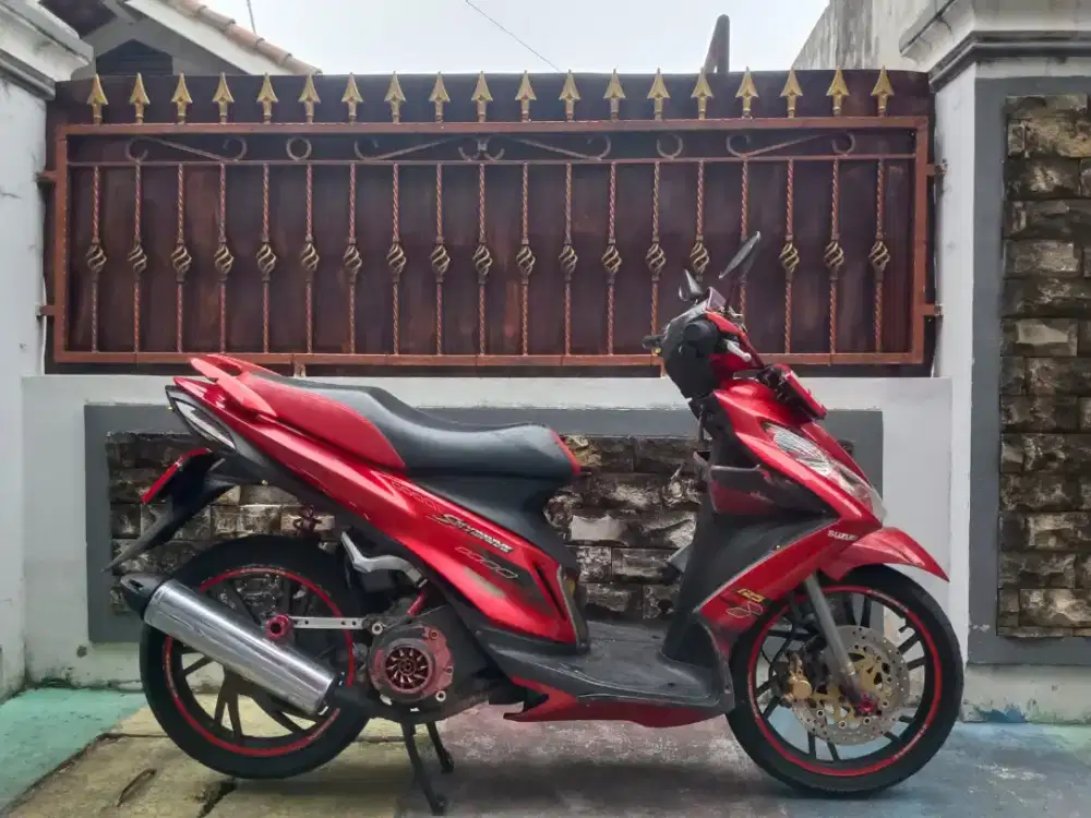 sky drive 2009 mulus terawat mesin sehat bagus km 6000 pjk panjang