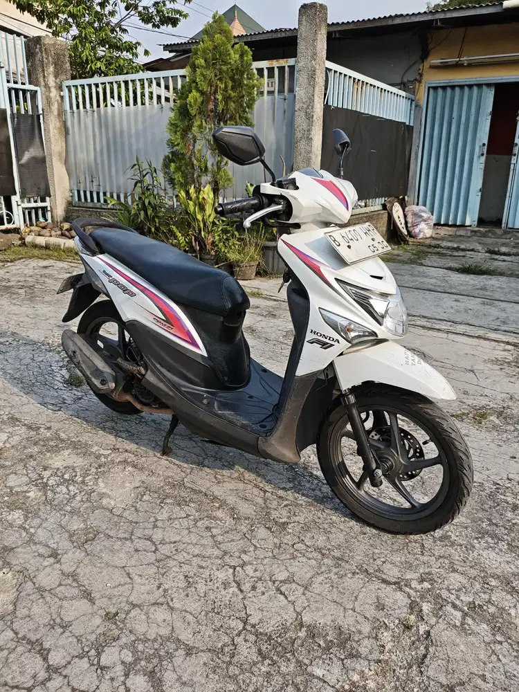 Honda_ beat pop 2015