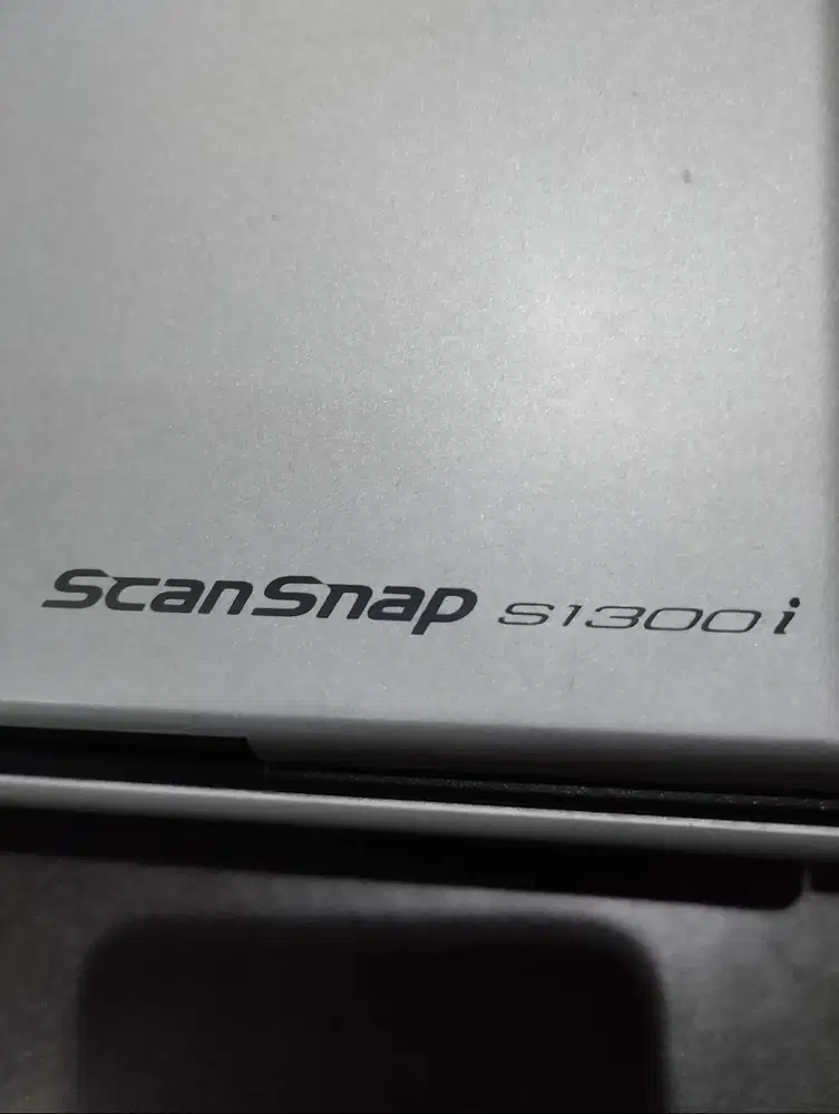 Fujitsu ScanSnap S1300/S1300i, scanner portabel dupleks (dua sisi)