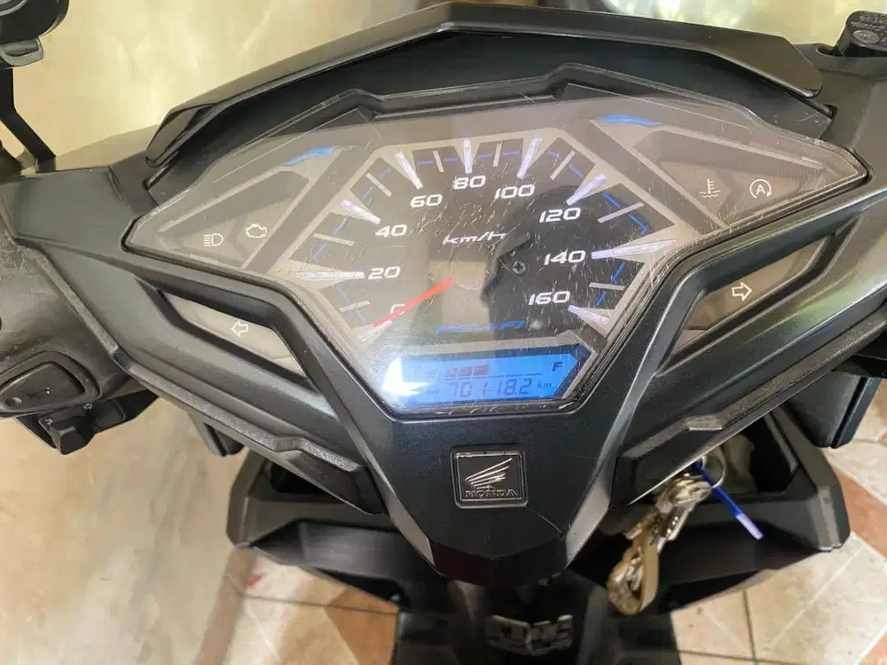 Jual motor vario 150 tahun 2016