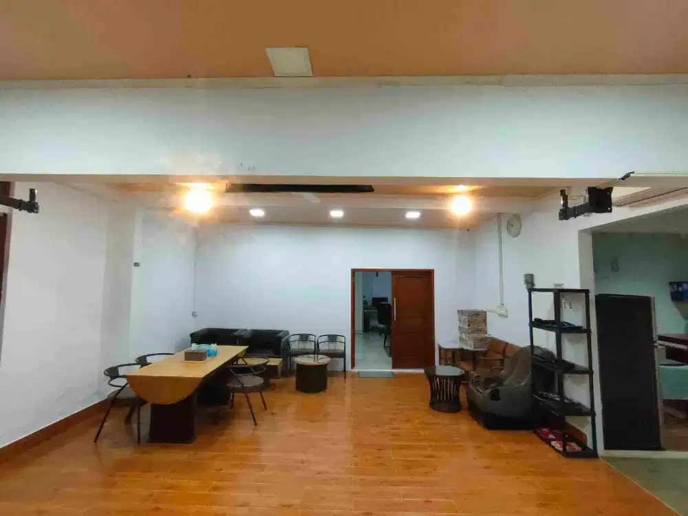 Dijual Rumah Meruya Selatan Harga Miring Jarang Ada