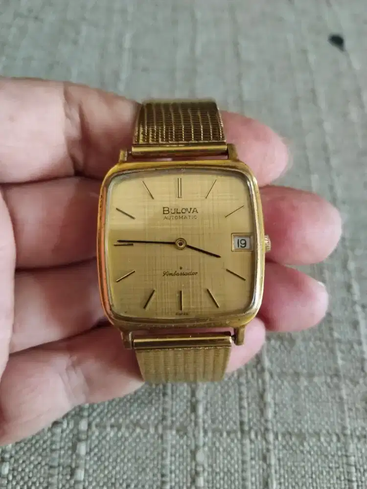 Jam Bulova Ambassador Automatik Gold Vintage