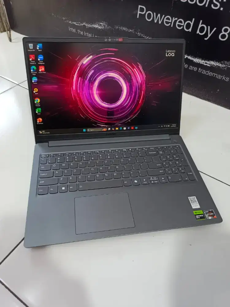 JUAL LAPTOP LENOVO ESSENTIALS 15ARP10E RTX 3050 RAM 16 GB