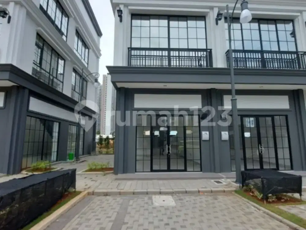 Disewakan Rukan Harvard Street Pik 2,Ukuran 4.5X12.5m2, Siap Huni
