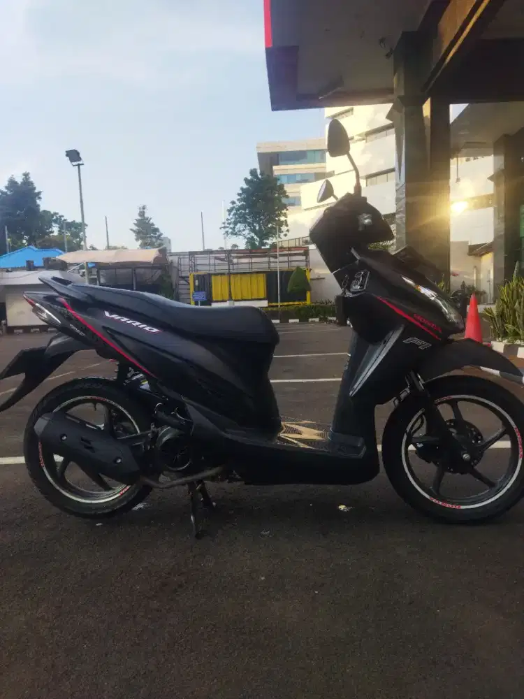 Honda Vario fi 110 Gress (istimewa)mesin halus pajak hidup