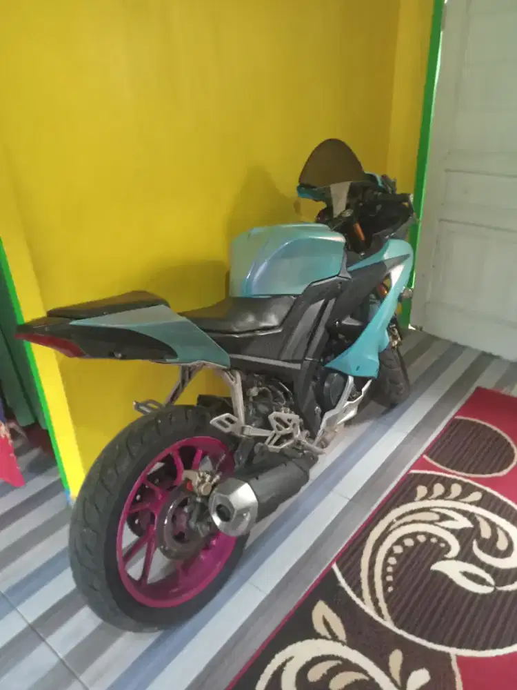 Jual R15V3 tahun 2018