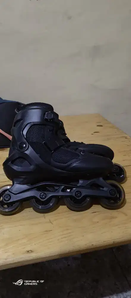 sepatu roda dewasa