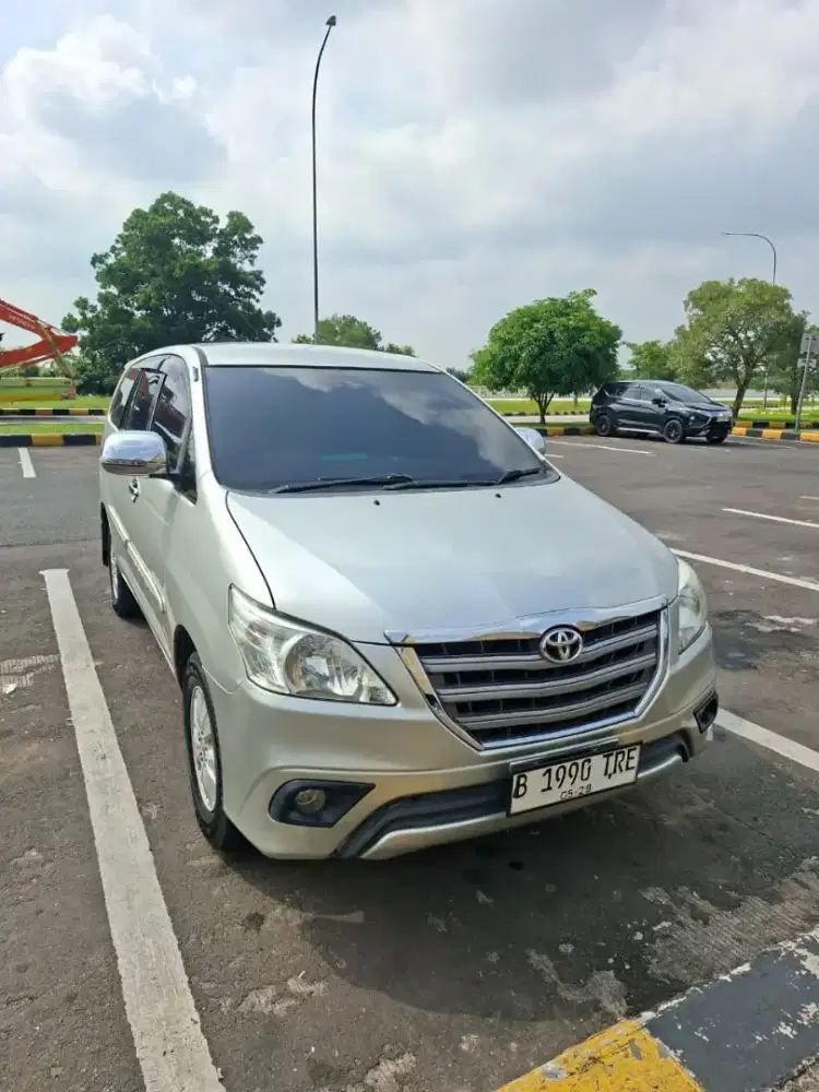Kijang Inova 2.0 A/T 2013