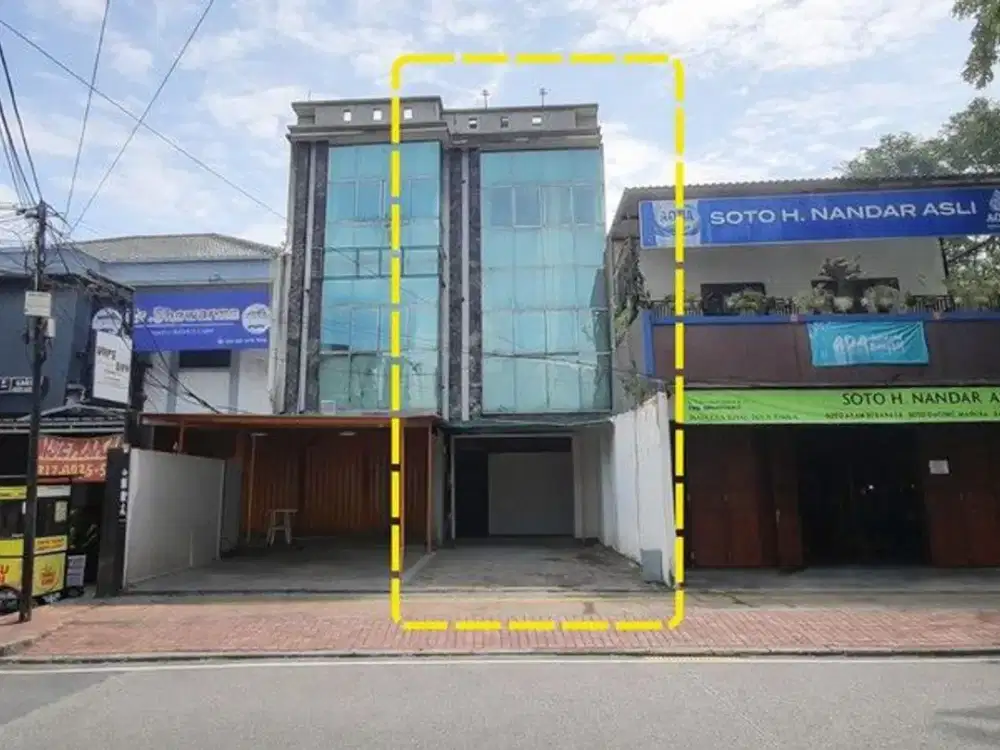 Ruko Tebet 3,5 Lantai Disewakan - Lokasi Super Ramai, Cocok Usaha Kuliner, Bimbel, & Kantor, Akses Tol & KRL Dekat