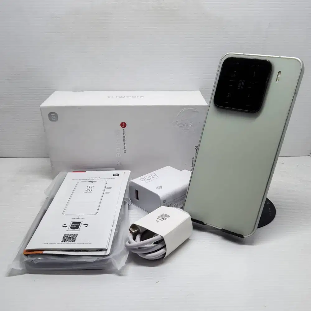 LIKE NEW 99.% FULLSET  99% XIAOMI  15 5G 12/256 LEICA GREEN  NO MINUS