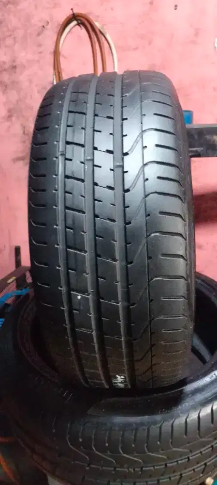 2ban Mercy BMW 245/40/R19 Pirelli P Zero 90% nik 2022 no tambalan