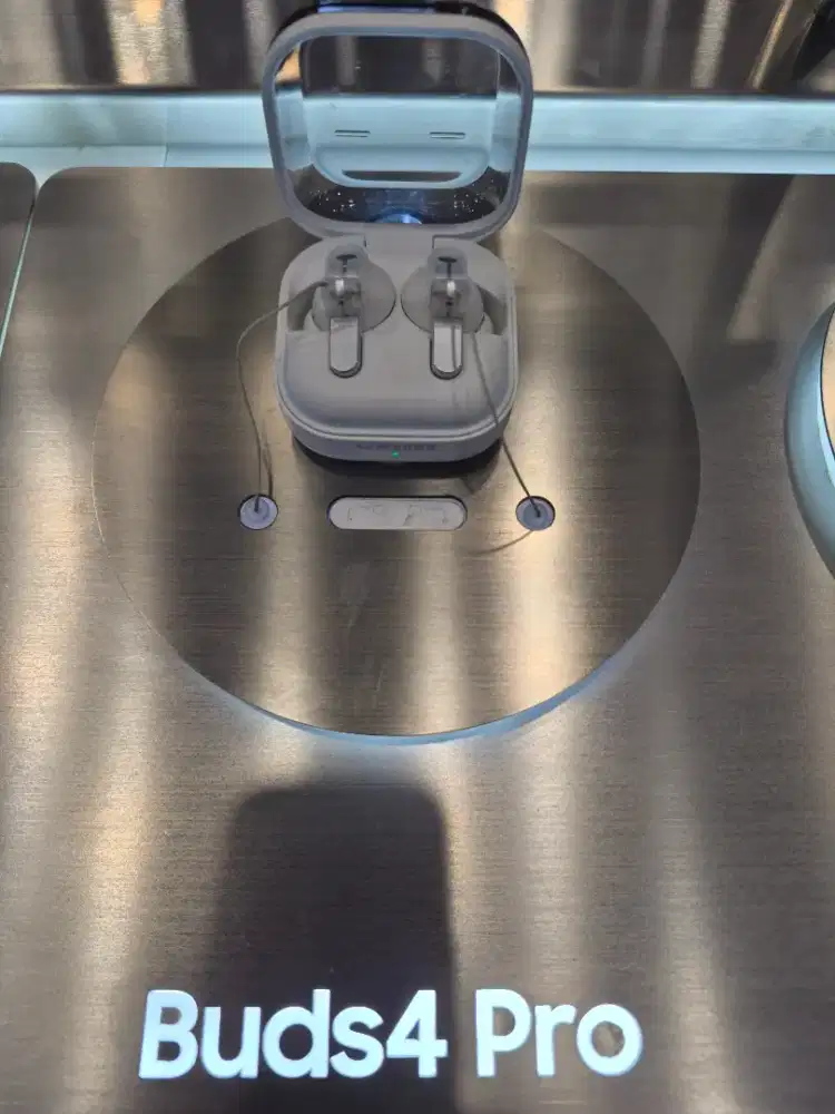 Galaxy Buds4 Pro