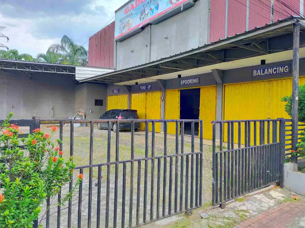 ruko strategis bisa untuk minimarket eks gudang shopee.