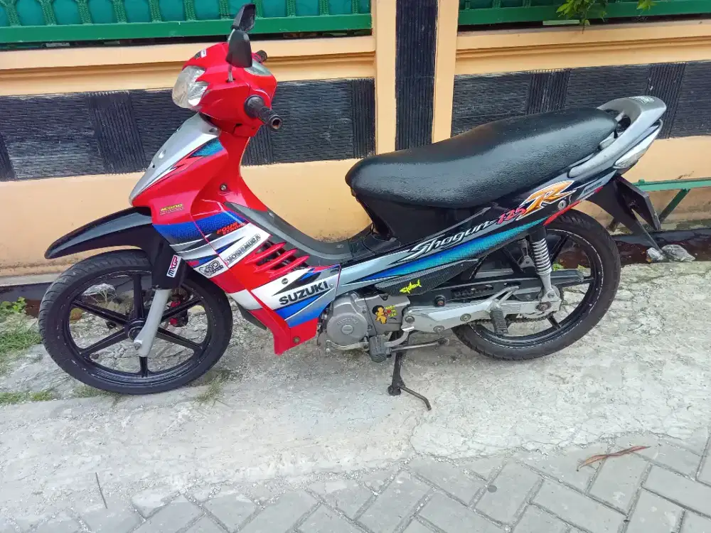 Suzuki Shogun 125 r