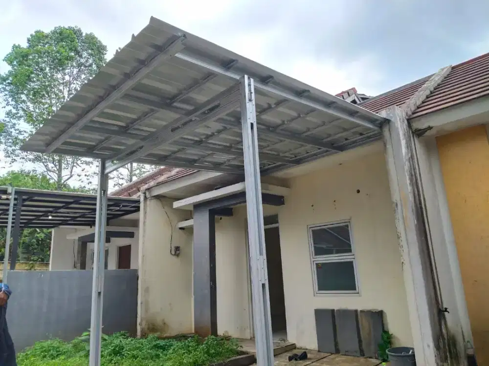 Kanopi baja ringan dan garasi