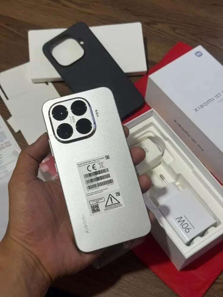 Xiaomi 15T pro 12/1TB resmi indo 10hari pake