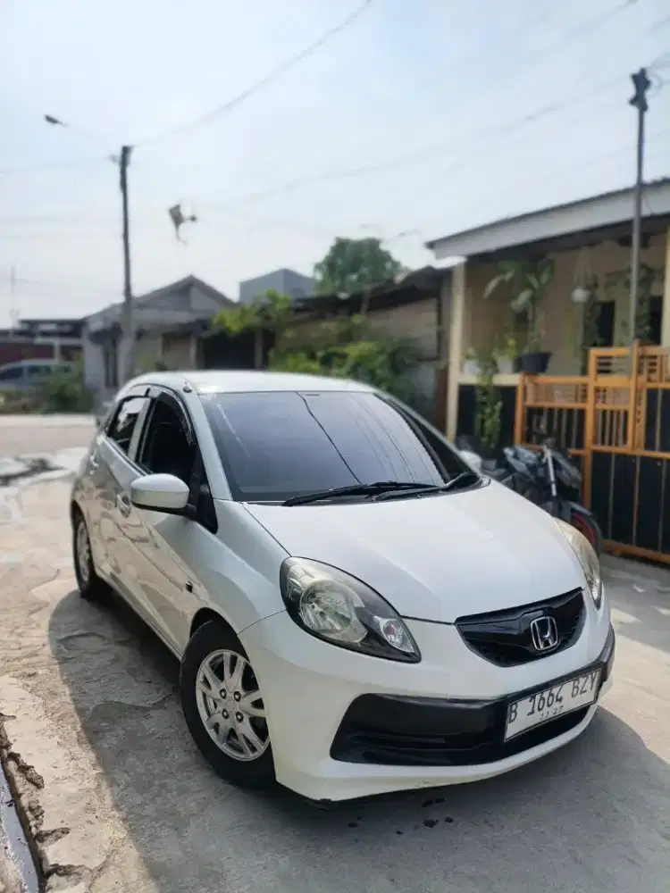 Honda Brio E metik 2012  mulus