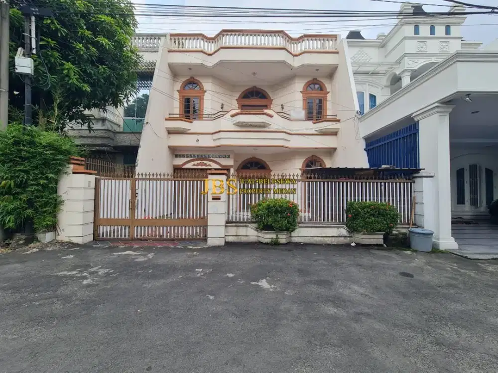 Dijual Rumah Baru Renov Full Furnish di Komplek Taman Polonia 3 - Medan