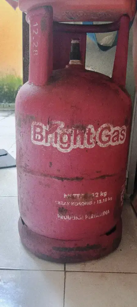 Tabung gas elpiji 12kg