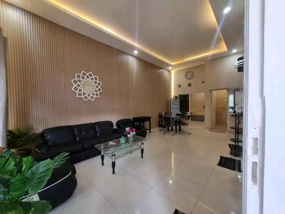 RON.A3202 RUMAH PAKUWON CITY LAGUNA SURABAYA MURAH SIAP HUNI
