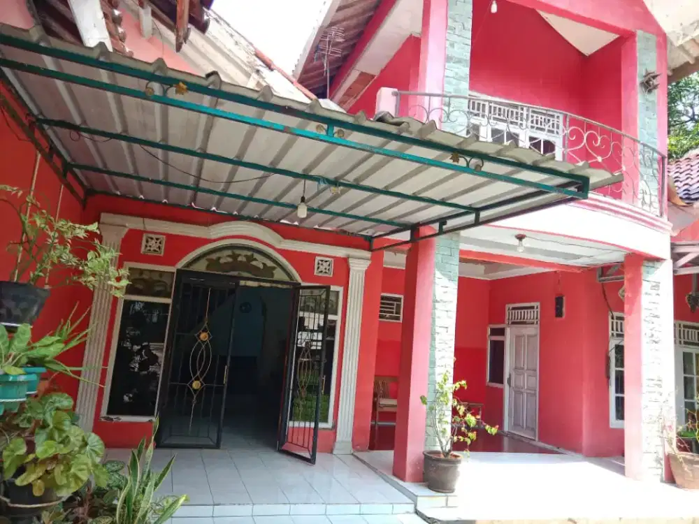 DIJUAL RUMAH NUANSA VILLA ( BU)