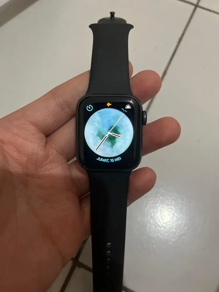 Apple watch series 5 40mm