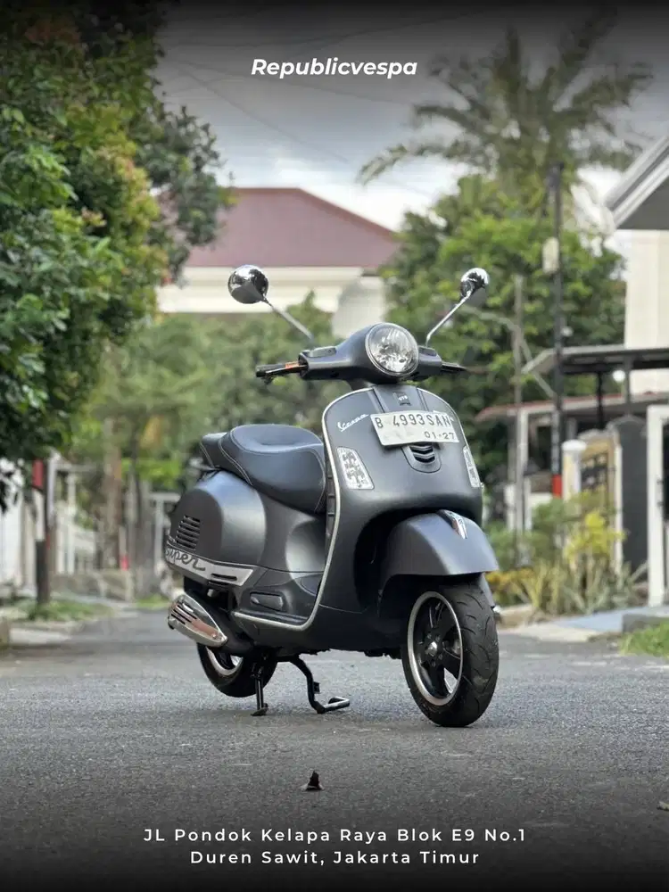 PIAGGIO VESPA GTS 150 3V IE Tahun 2016 WARNA GRIGIO TITANIO PERFECT CO