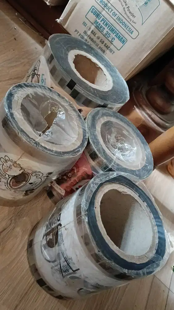 Plastik cup sealer