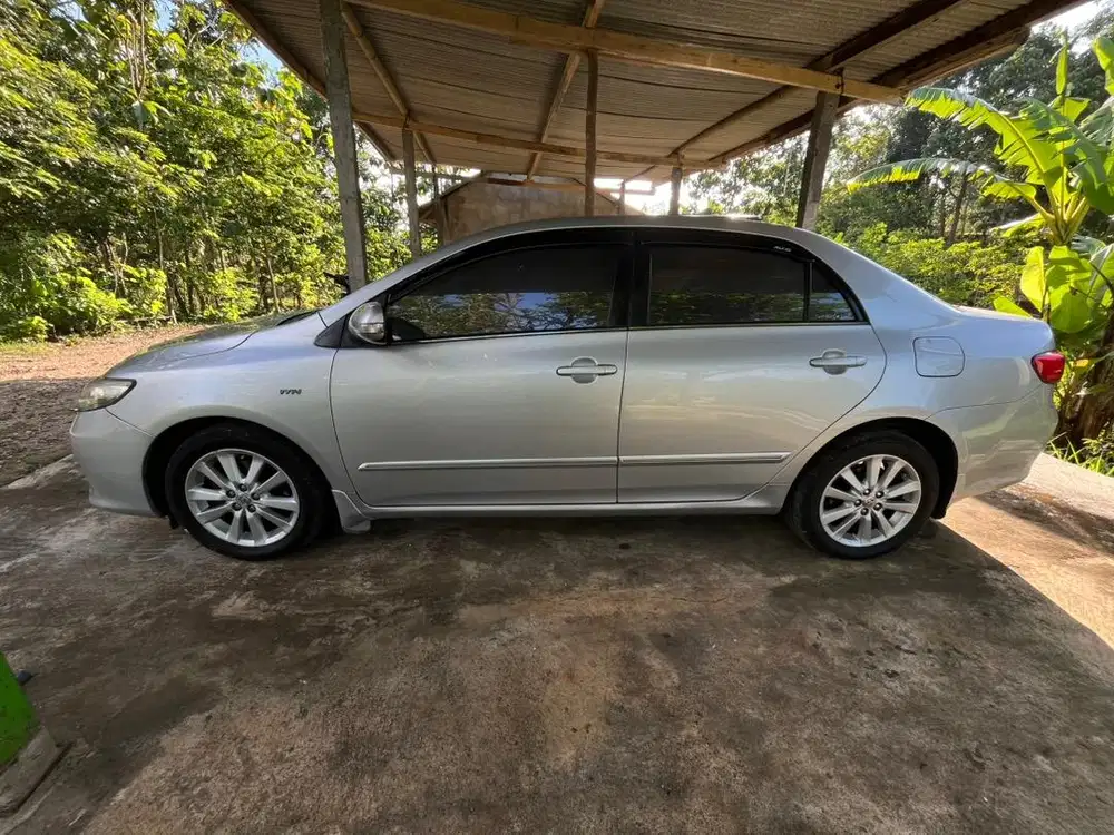 Di Jual Toyota Altis tahun 2010 Automatic
