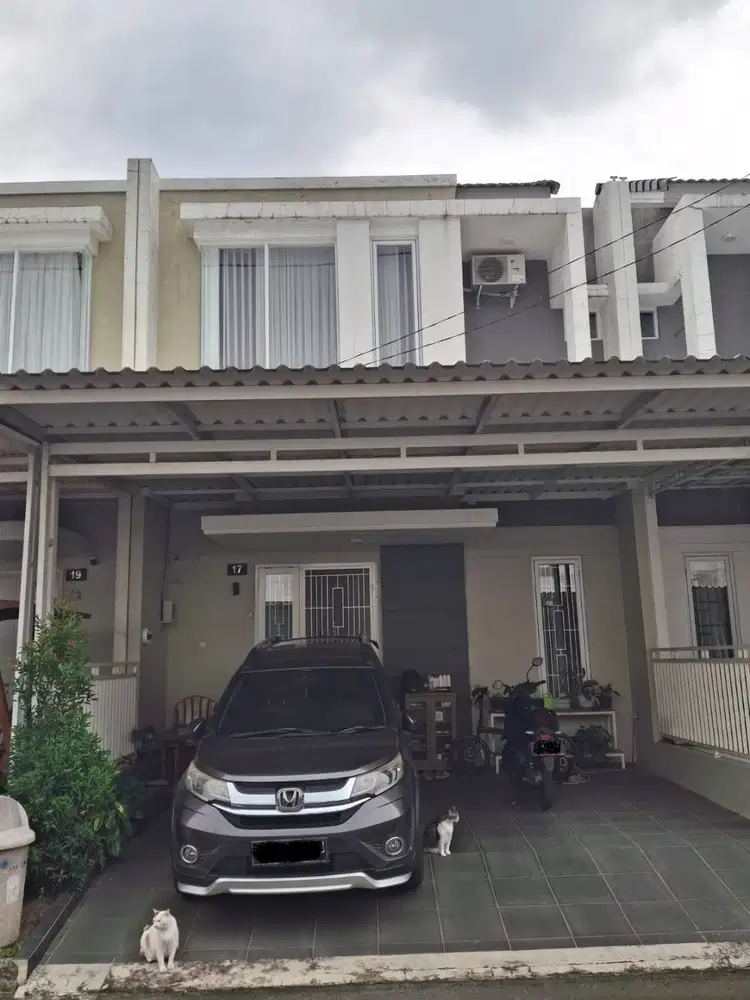 Rumah Strategis 2 Lantai ! Jalan Lebar, 3 Menit ke Halte Busway!