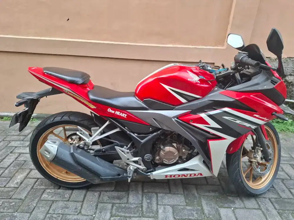 Jual CBR 150 2020 Merah Kredit