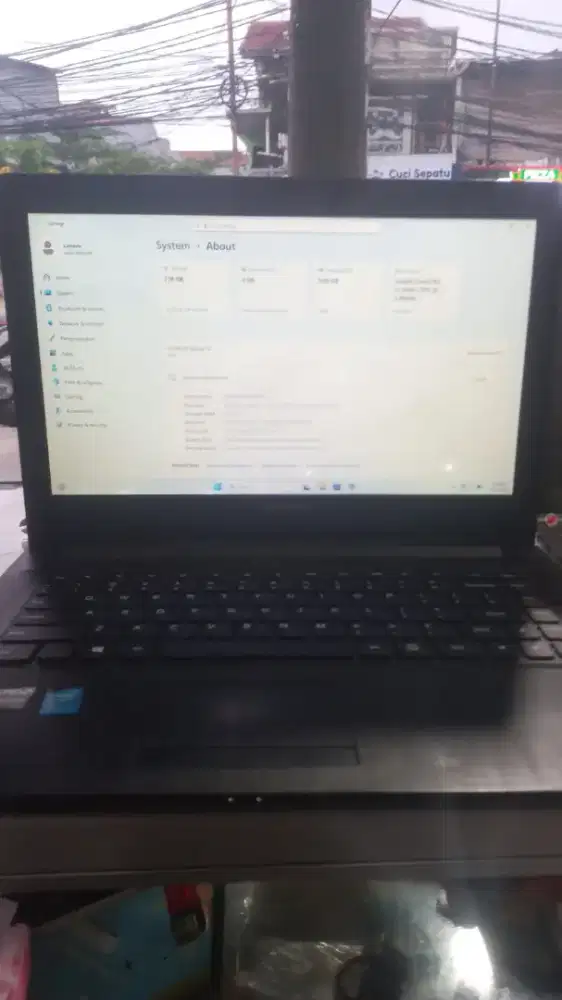 Lenovo core i7 gen5 , ram 8Gb, Ssd 256