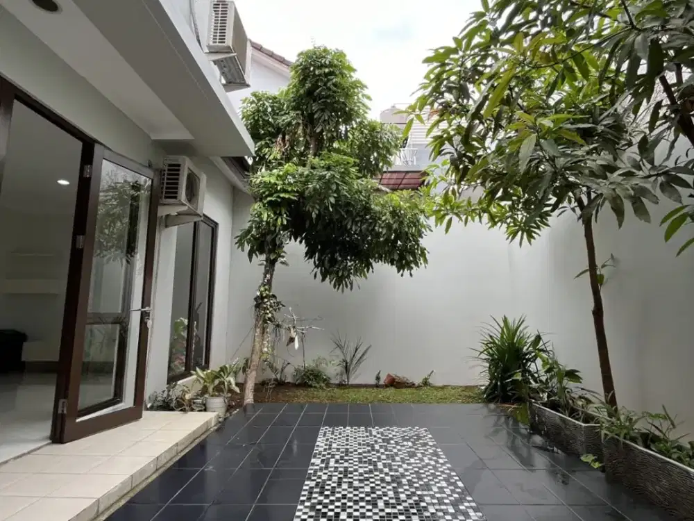 Dijual Rumah Sudah Renov (9x18) PPJB Hadap Utara di The Icon Verdant View BSD
