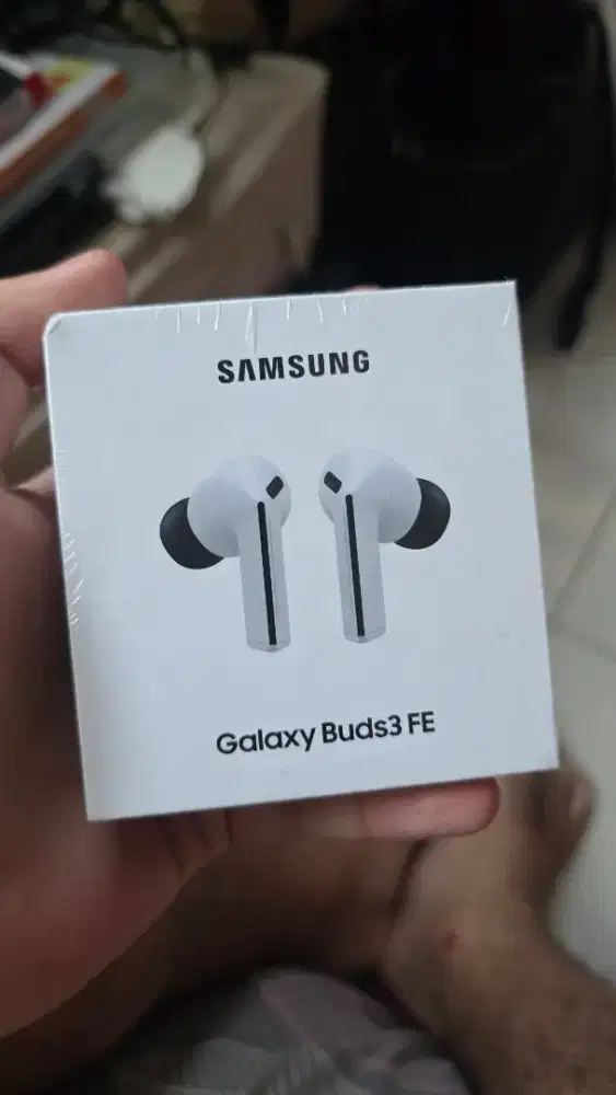 GALAXY BUDS3 FE BNIB